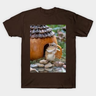 Chipmunk waiting for a visitor T-Shirt
